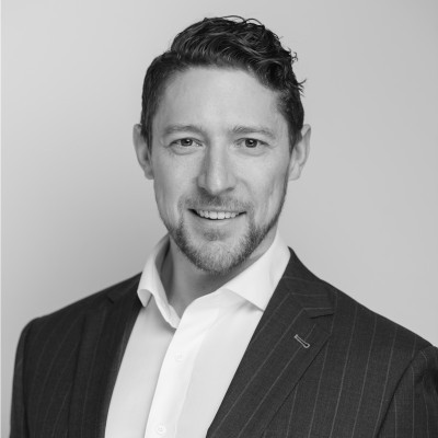 Dealmaker photo