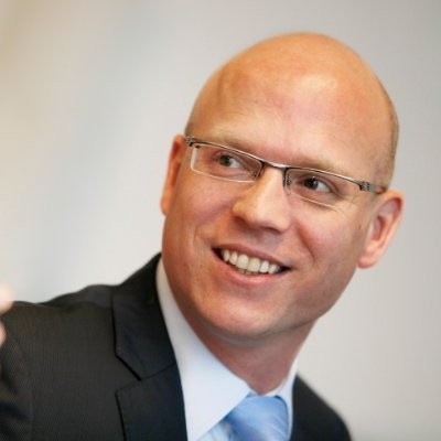Dealmaker photo