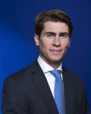 Dealmaker photo