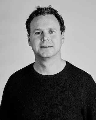 Dealmaker photo