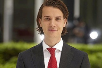 Dealmaker photo