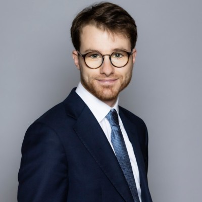Dealmaker photo