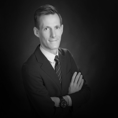 Dealmaker photo