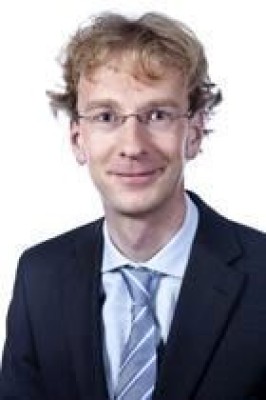 Dealmaker photo