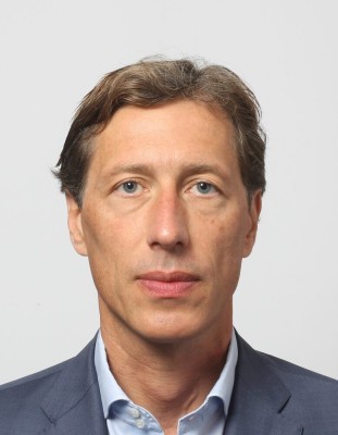 Dealmaker photo