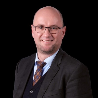 Dealmaker photo