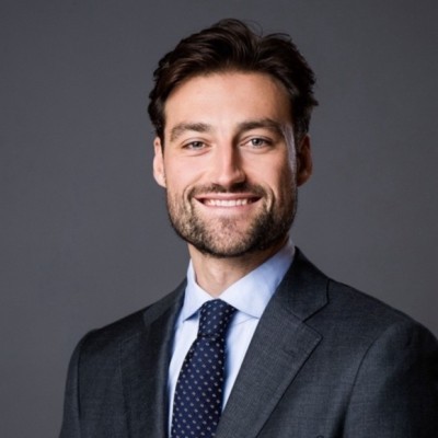 Dealmaker photo