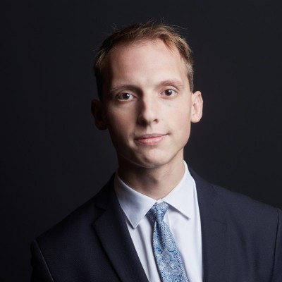 Dealmaker photo