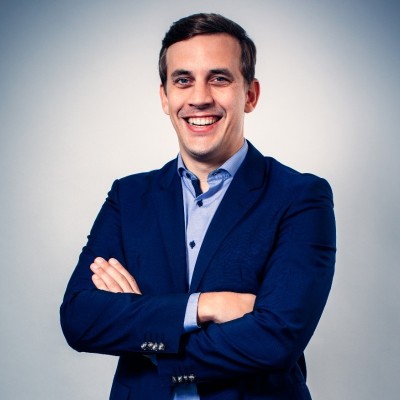 Dealmaker photo
