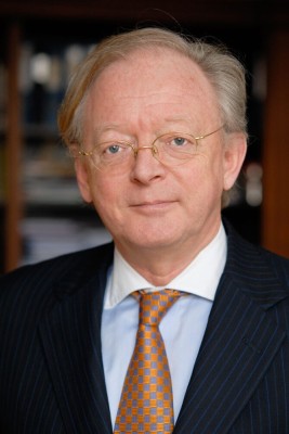 Dealmaker photo