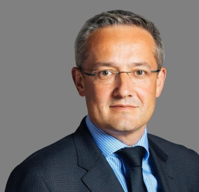 Dealmaker photo