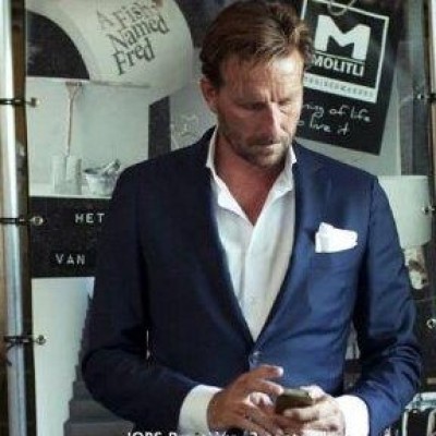 Dealmaker photo