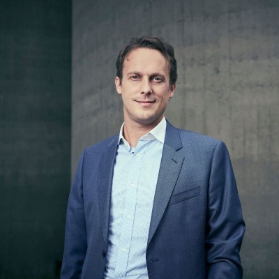Dealmaker photo