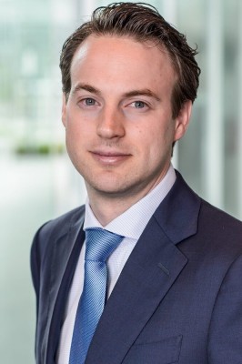 Dealmaker photo
