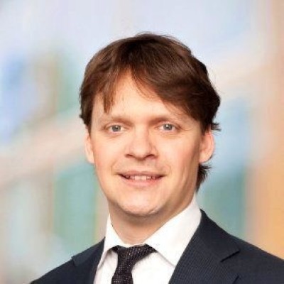 Dealmaker photo