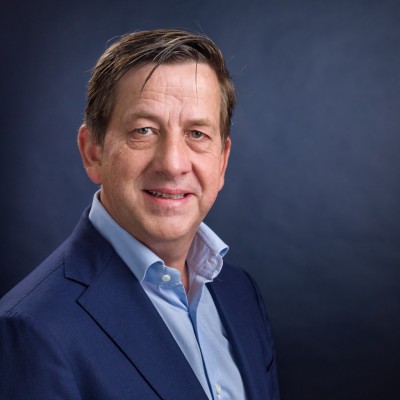Dealmaker photo