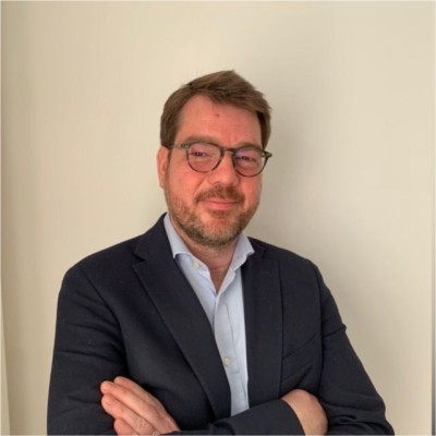 Dealmaker photo