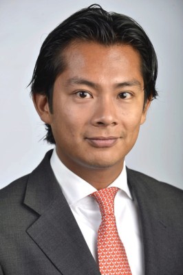 Dealmaker photo