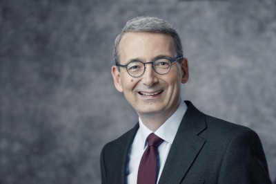 Dealmaker photo