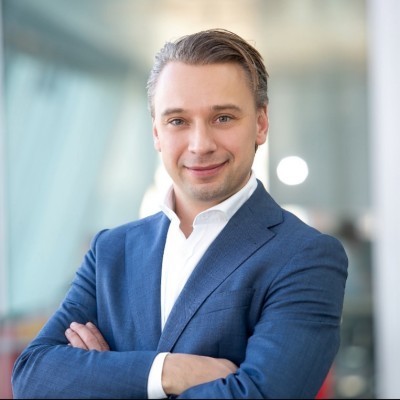 Dealmaker photo