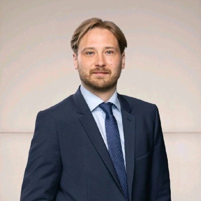 Dealmaker photo