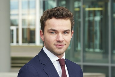 Dealmaker photo