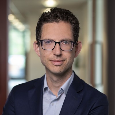 Dealmaker photo