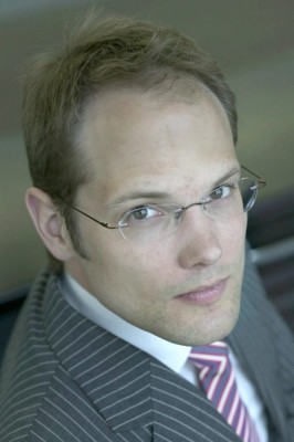 Dealmaker photo