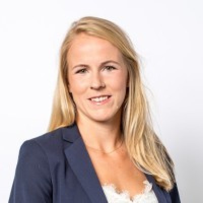 Dealmaker photo