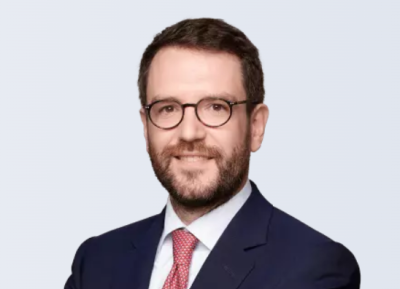 Dealmaker photo