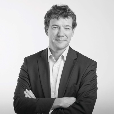 Dealmaker photo